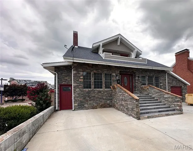 $237,000 | 203 North Kingshighway, Sikeston, MO 63801