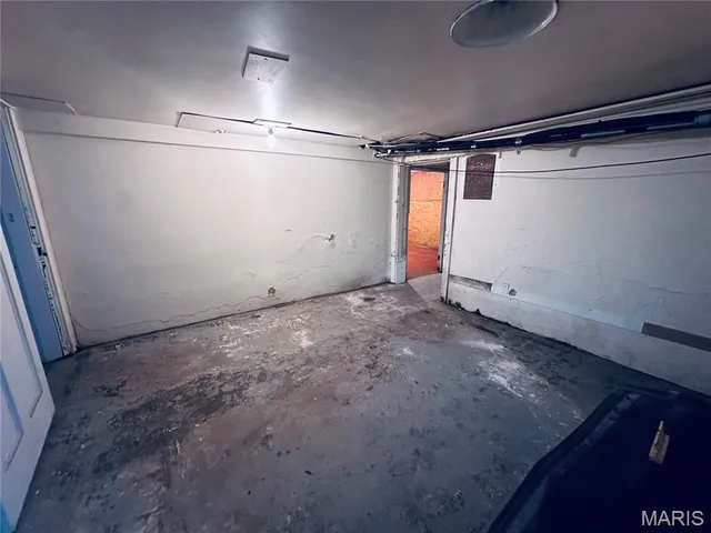 $237,000 | 203 North Kingshighway, Sikeston, MO 63801