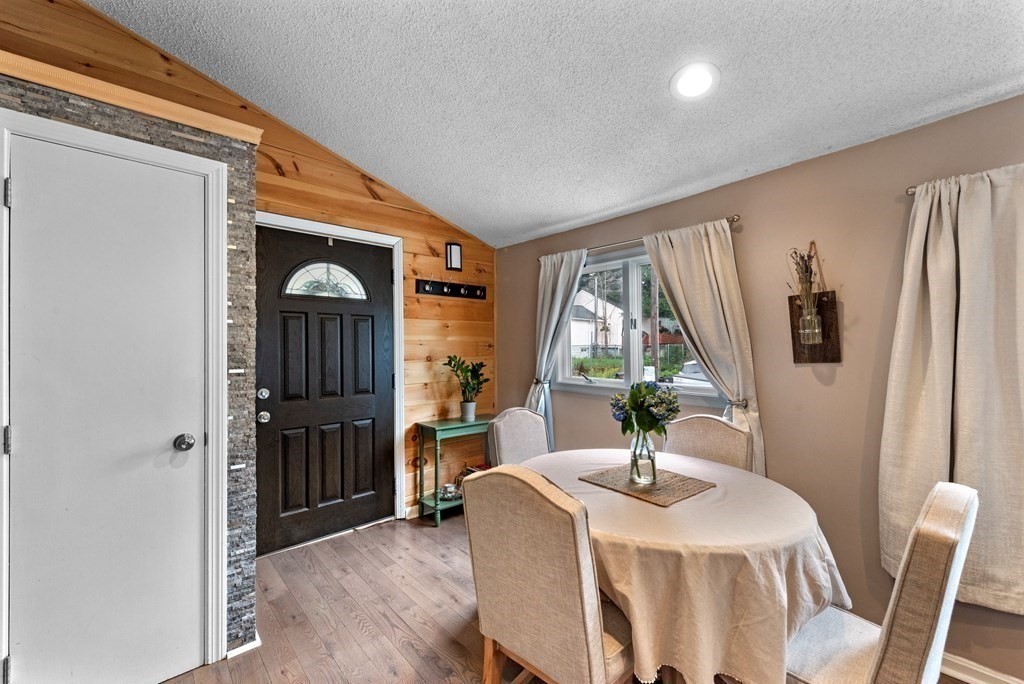 1 Pinecrest Road North Reading, MA 01864 - Photo 7 of 26 Gallery Image 7