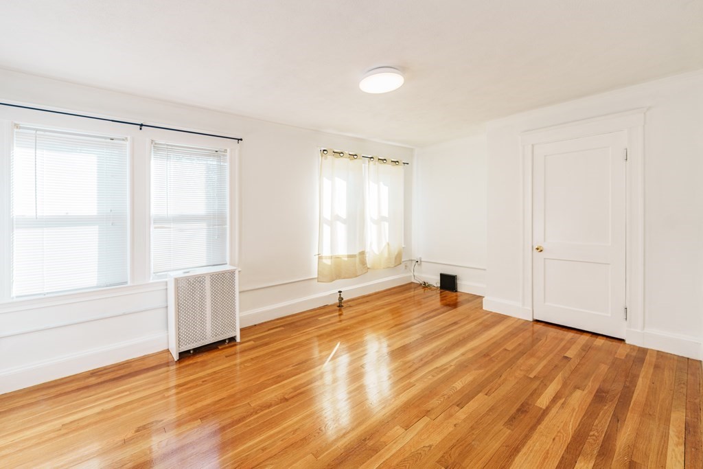 195 Holbrook Road Quincy, MA 02171 - Photo 11 of 30 Gallery Image 11