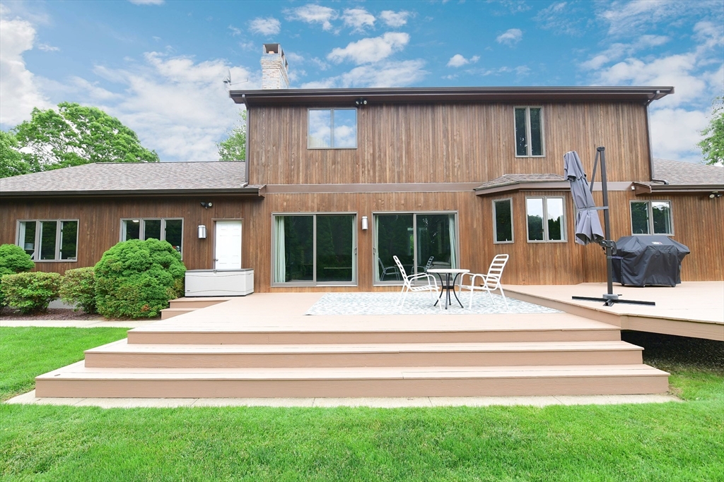 1 Homestead Road Bourne, MA 02562 - Photo 26 of 36