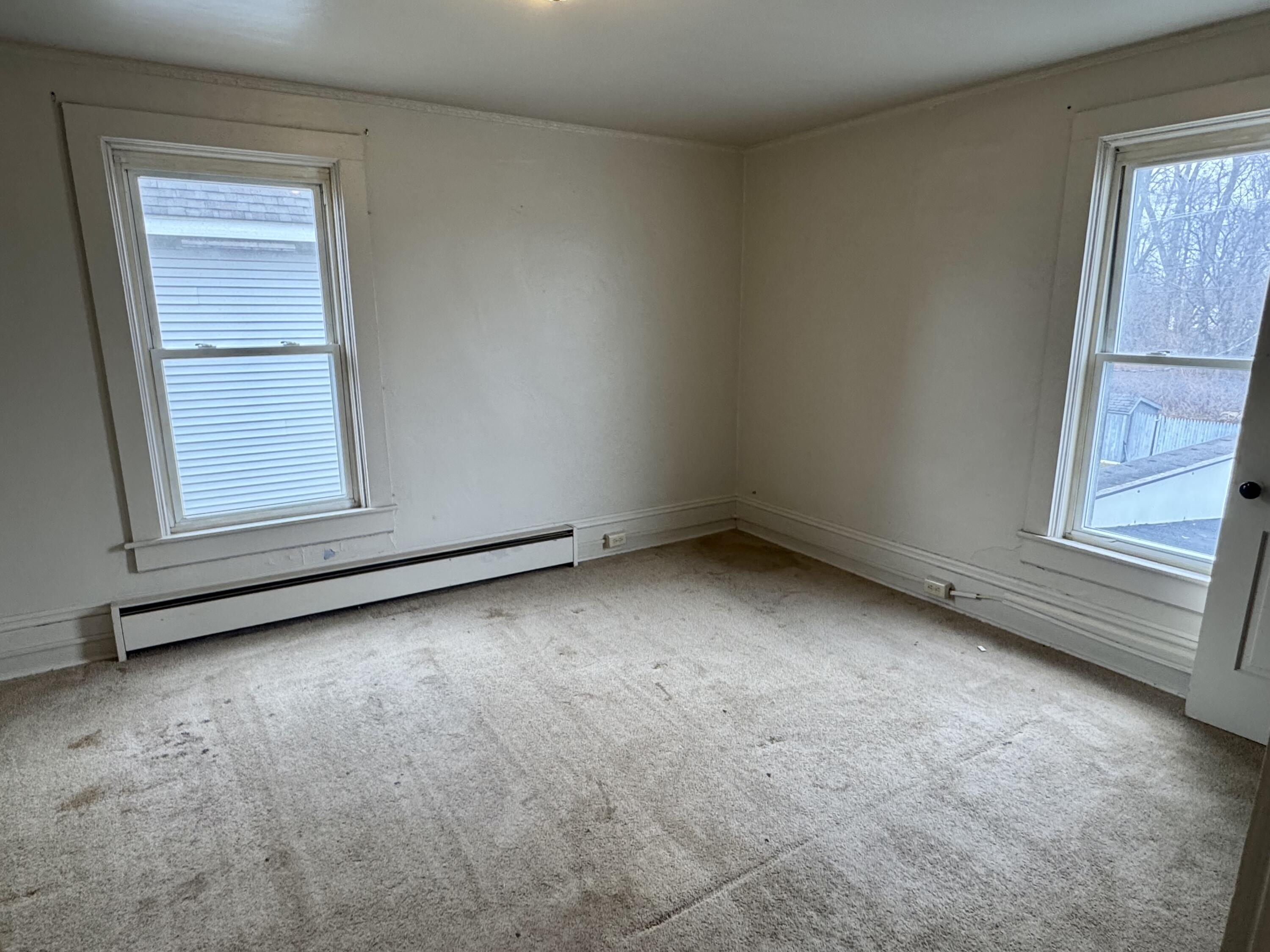 8 Lozier Place Plattsburgh, NY 12901 - Photo 10 of 17