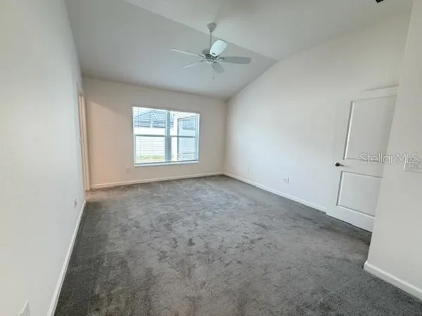 $2,200 | 618 Nielsen Place, The Villages, FL 32163