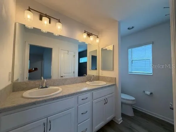 $2,200 | 618 Nielsen Place, The Villages, FL 32163