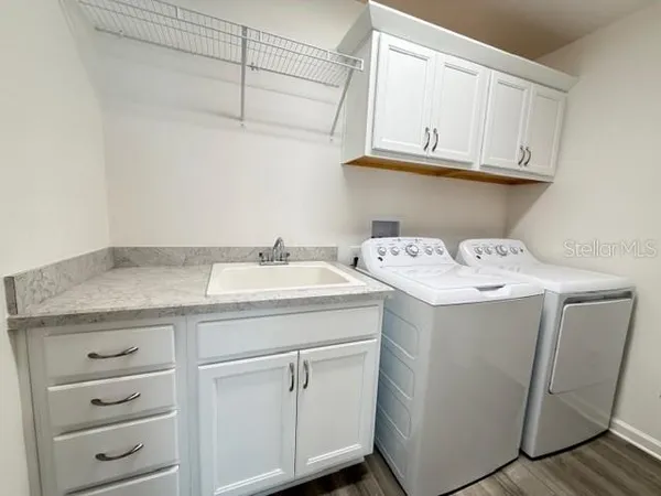 $2,200 | 618 Nielsen Place, The Villages, FL 32163