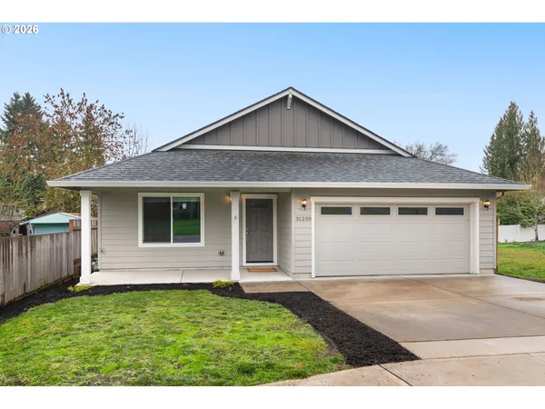 $525,000 | 31250 Northwest Commercial Street, North Plains, OR 97133