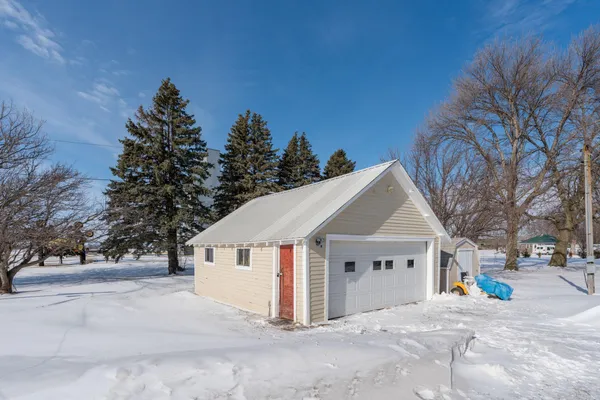 $120,000 | 321 Oric Street South, Lewisville, MN 56060