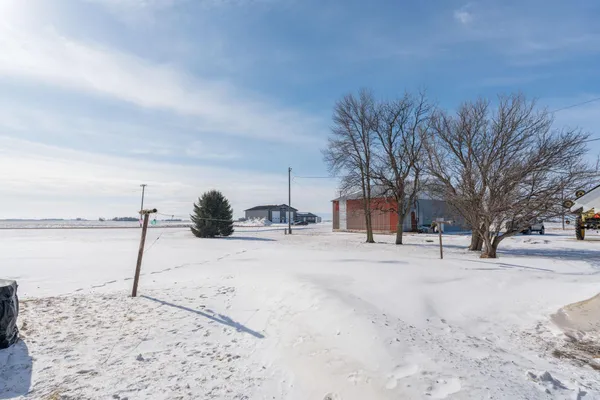 $120,000 | 321 Oric Street South, Lewisville, MN 56060