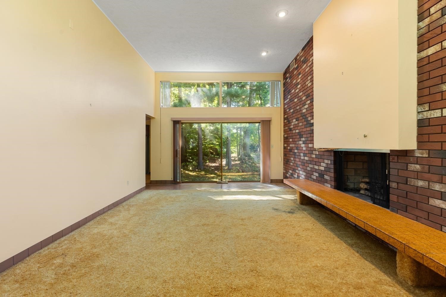 1748 Trapelo Road Waltham, MA 02451 - Photo 15 of 36 Gallery Image 15