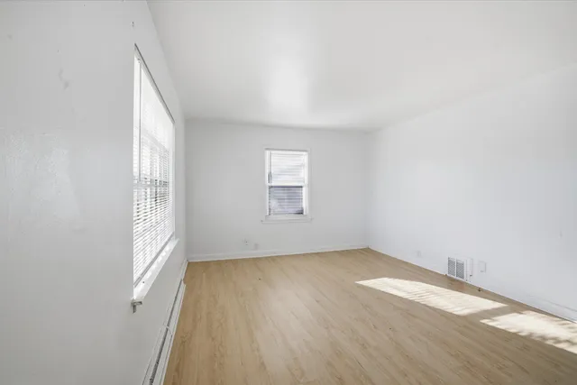 $214,900 | 645 South 60th Street, Milwaukee, WI 53214