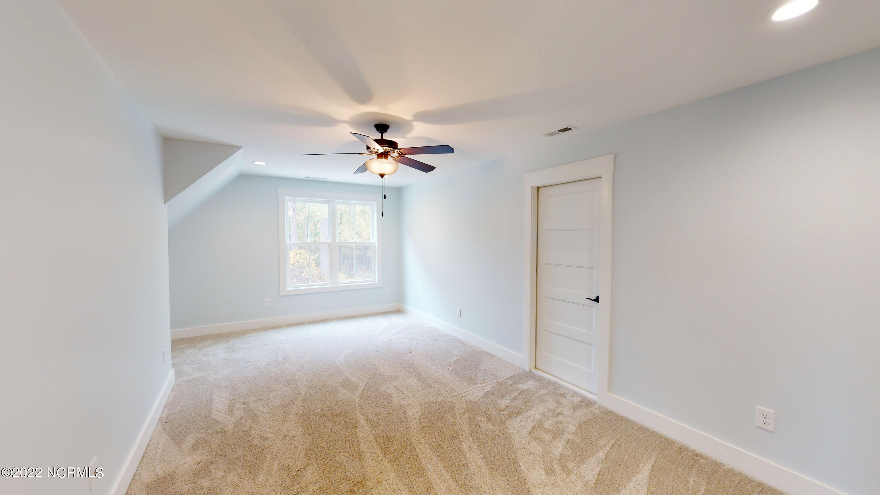 2584 Shoeheel Road Selma, NC 27576 - Photo 34 of 50 G b Bonus