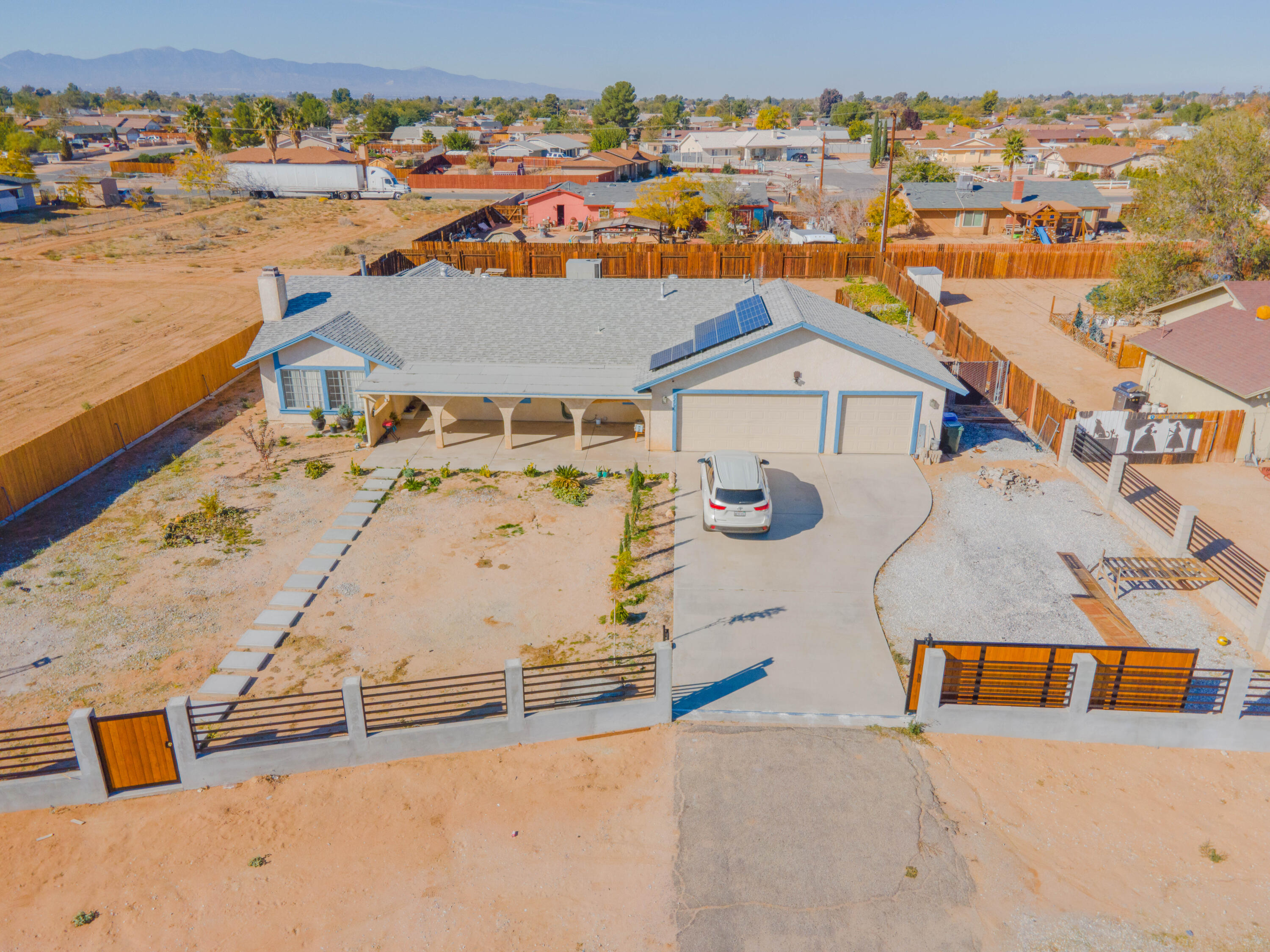 12728 Running Deer Road Apple Valley, CA 92308 - Photo 25 of 28 DJI_0931