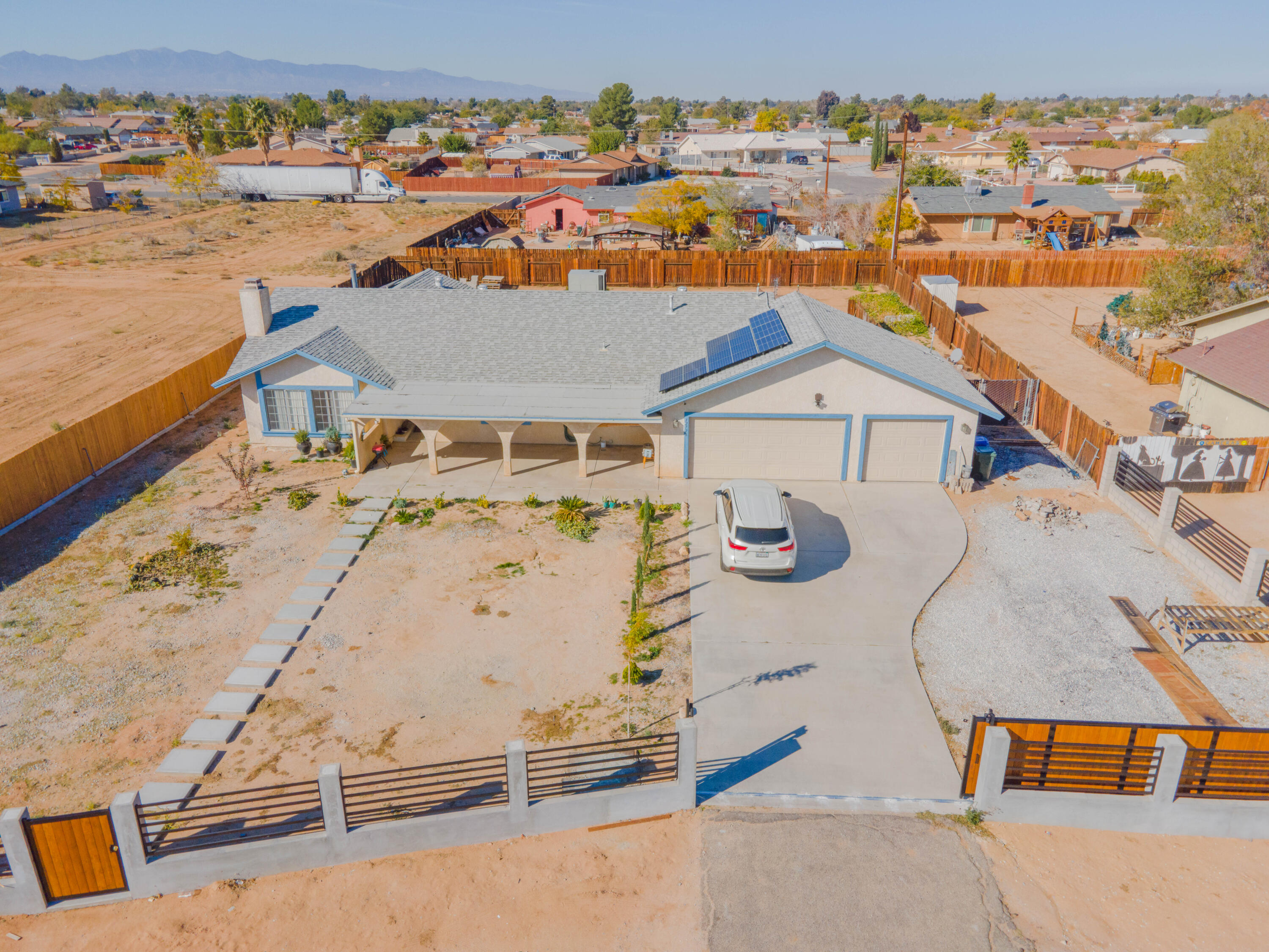 12728 Running Deer Road Apple Valley, CA 92308 - Photo 5 of 28 DJI_0930