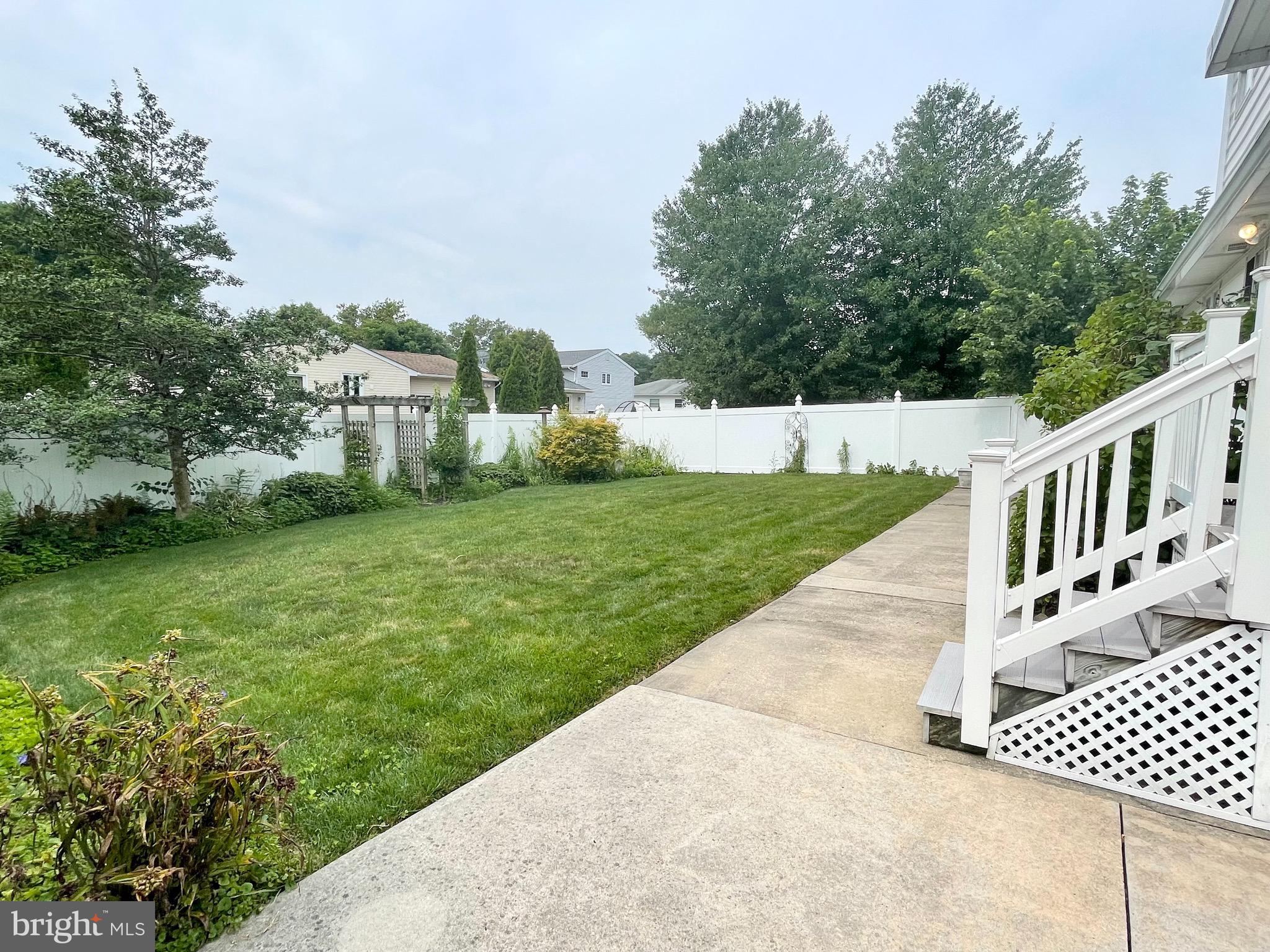 29 Rolling Lane Hamilton, NJ 08690 - Photo 19 of 21