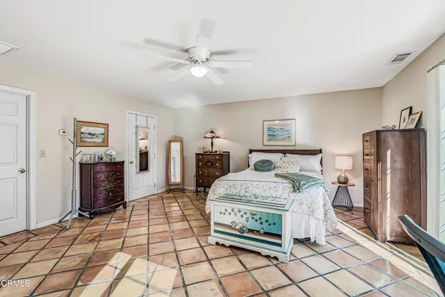 a view of a storage & utility room