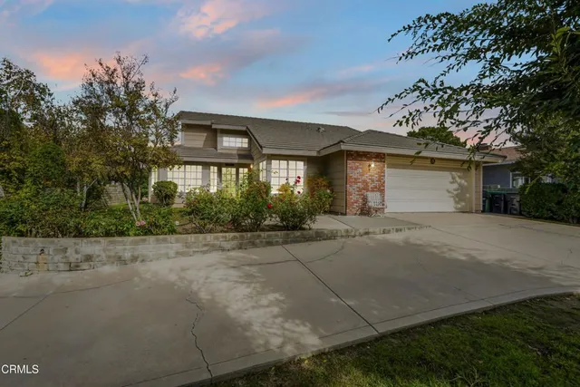 a view of an outdoor space and yard