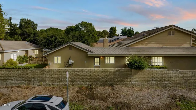 $1,950,000 | 28461 West Driver Avenue, Agoura Hills, CA 91301