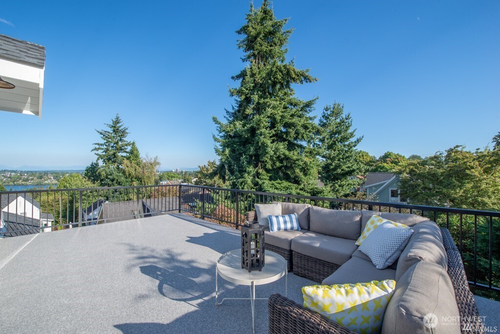 421 North 63rd Street Seattle, WA 98103 - Photo 33 of 40