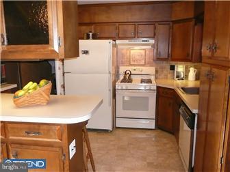 1025 Pross Road Lansdale, PA 19446 - Photo 5 of 12 Kitchen