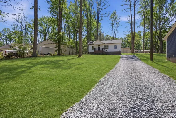 $289,900 | 84 Locust Drive, Louisa, VA 23093