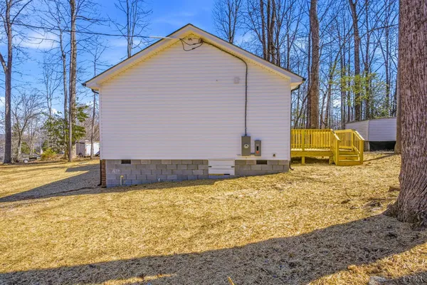 $289,900 | 84 Locust Drive, Louisa, VA 23093