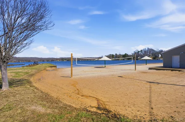 $289,900 | 84 Locust Drive, Louisa, VA 23093