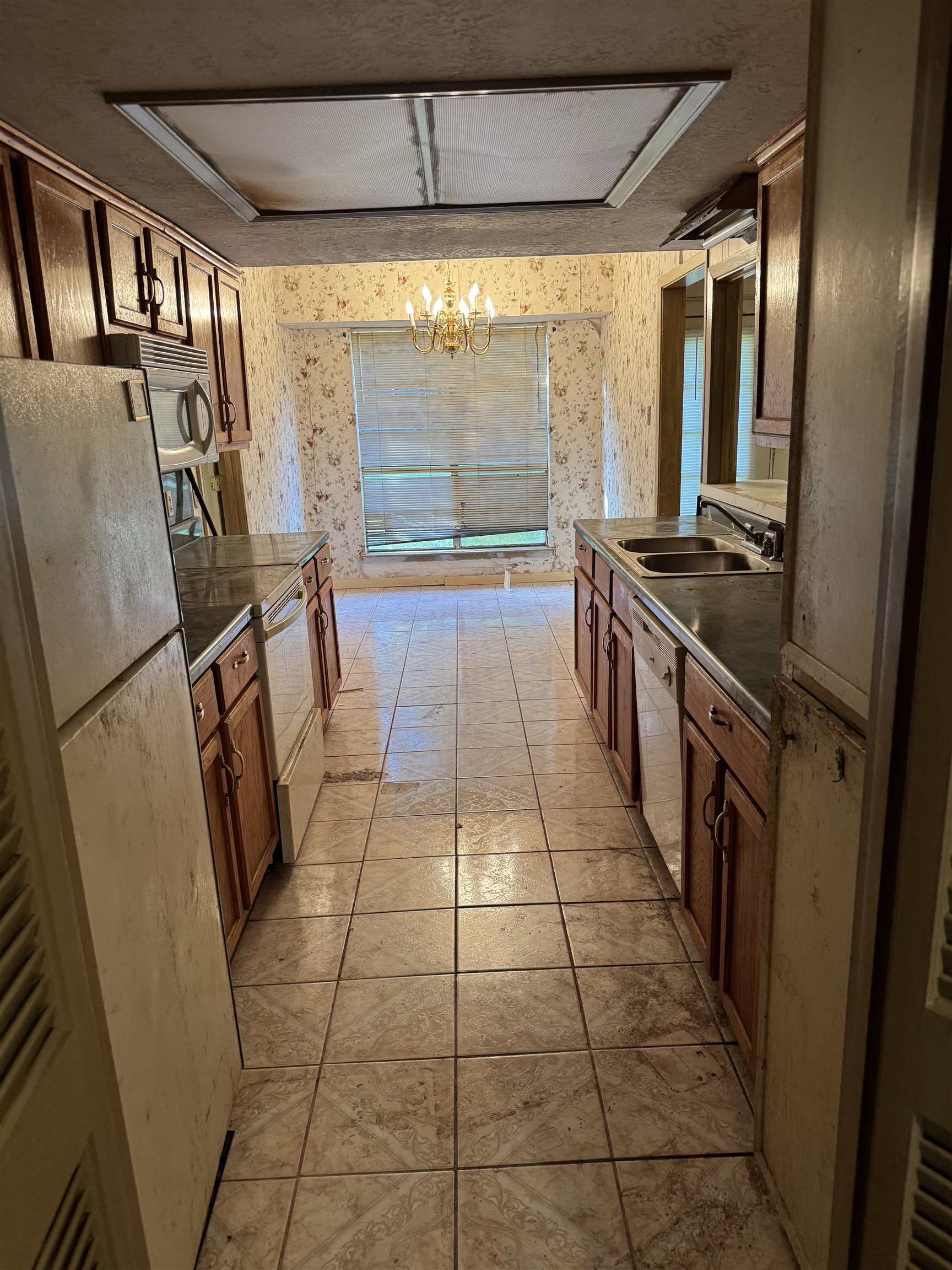 5050 Tupelo Street Beaumont, TX 77708 - Photo 18 of 31