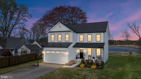 $875,000 | 122 North Lake Drive, Stevensville, MD 21666