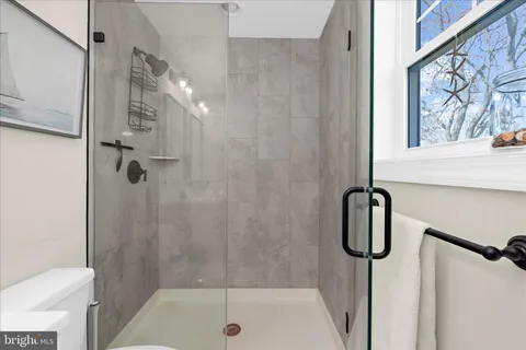 $875,000 | 122 North Lake Drive, Stevensville, MD 21666