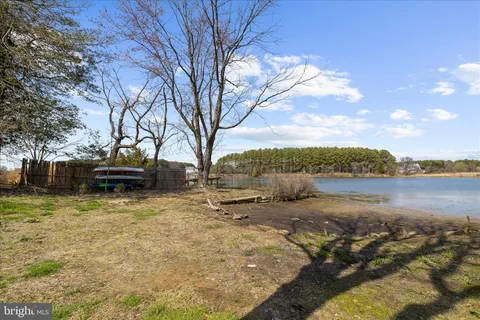 $869,900 | 122 North Lake Drive, Stevensville, MD 21666