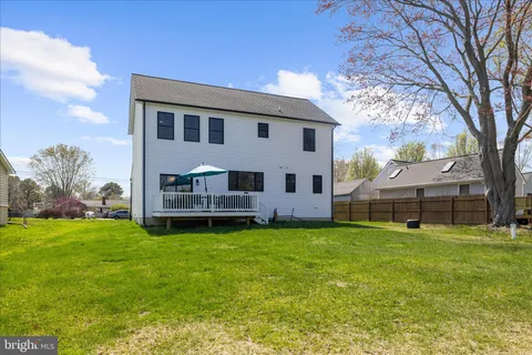 $869,900 | 122 North Lake Drive, Stevensville, MD 21666