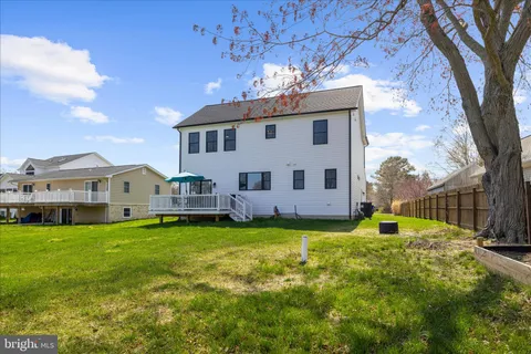 $875,000 | 122 North Lake Drive, Stevensville, MD 21666