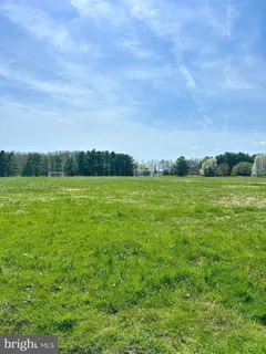 $869,900 | 122 North Lake Drive, Stevensville, MD 21666