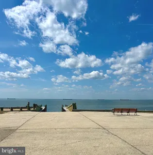 $869,900 | 122 North Lake Drive, Stevensville, MD 21666