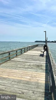 $869,900 | 122 North Lake Drive, Stevensville, MD 21666