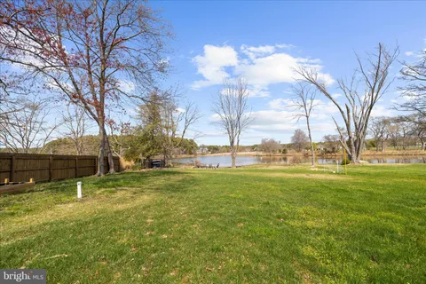 $875,000 | 122 North Lake Drive, Stevensville, MD 21666