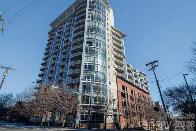 a view of street and entrance to house