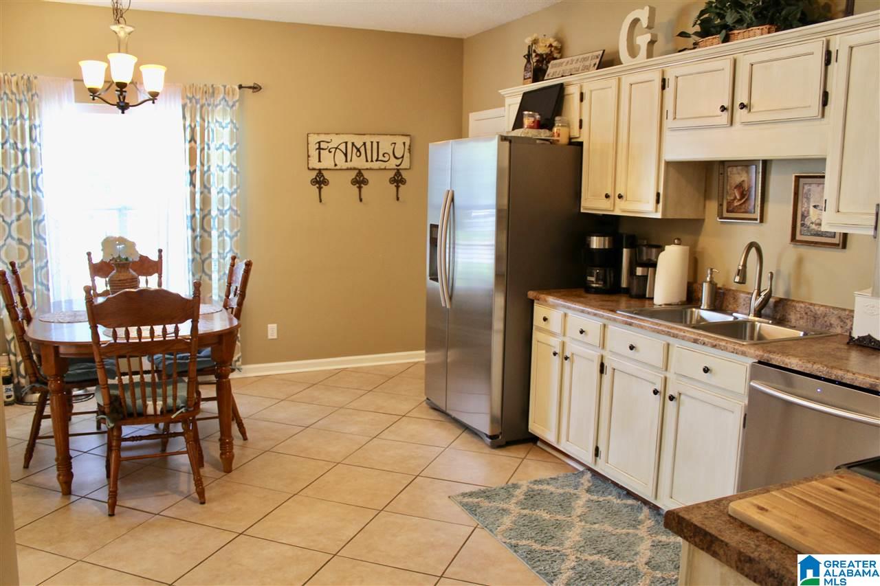 111 Meadow View Trail Pelham, AL 35124 - Photo 2 of 24