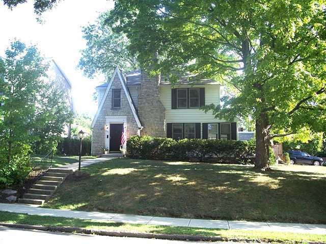 331 East Torrence Road Columbus, OH 43214 - Photo 1 of 10 Gallery Image 1