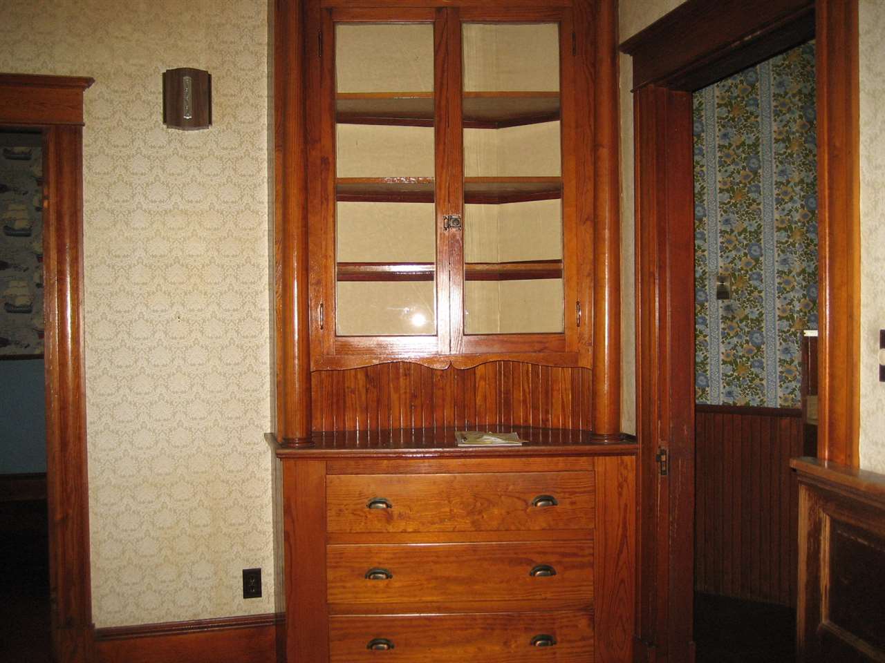 57 Chestnut Street Rochester, NH 03867 - Photo 4 of 7