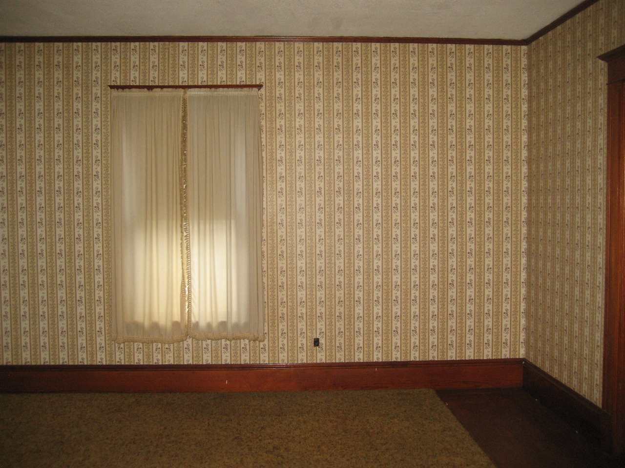 57 Chestnut Street Rochester, NH 03867 - Photo 7 of 7