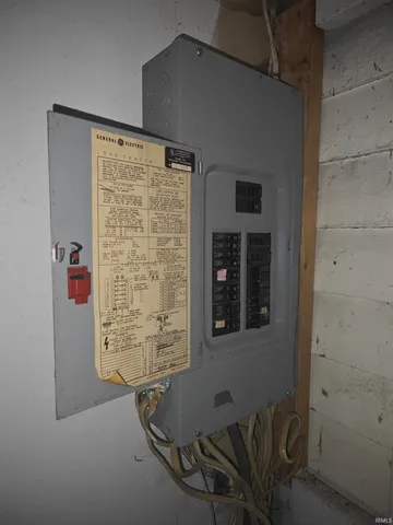 $38,900 | 730 Lee Street, Connersville, IN 47331