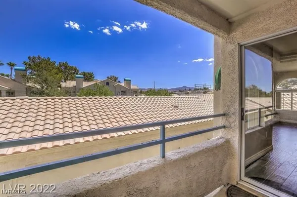 $279,900 | 2251 Wigwam Parkway, Unit 921, Henderson, NV 89074
