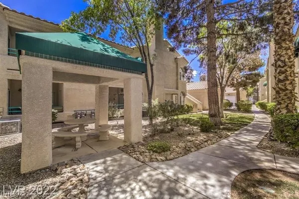 $279,900 | 2251 Wigwam Parkway, Unit 921, Henderson, NV 89074