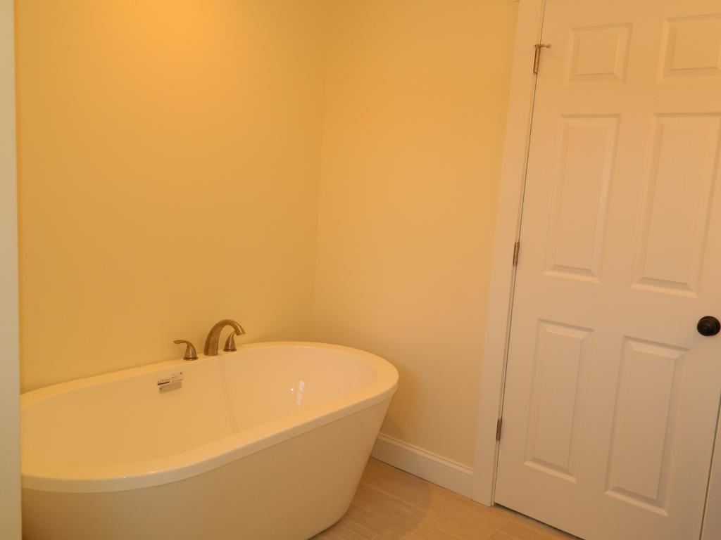 186 Reservoir Road Northfield, NH 03276 - Photo 32 of 36