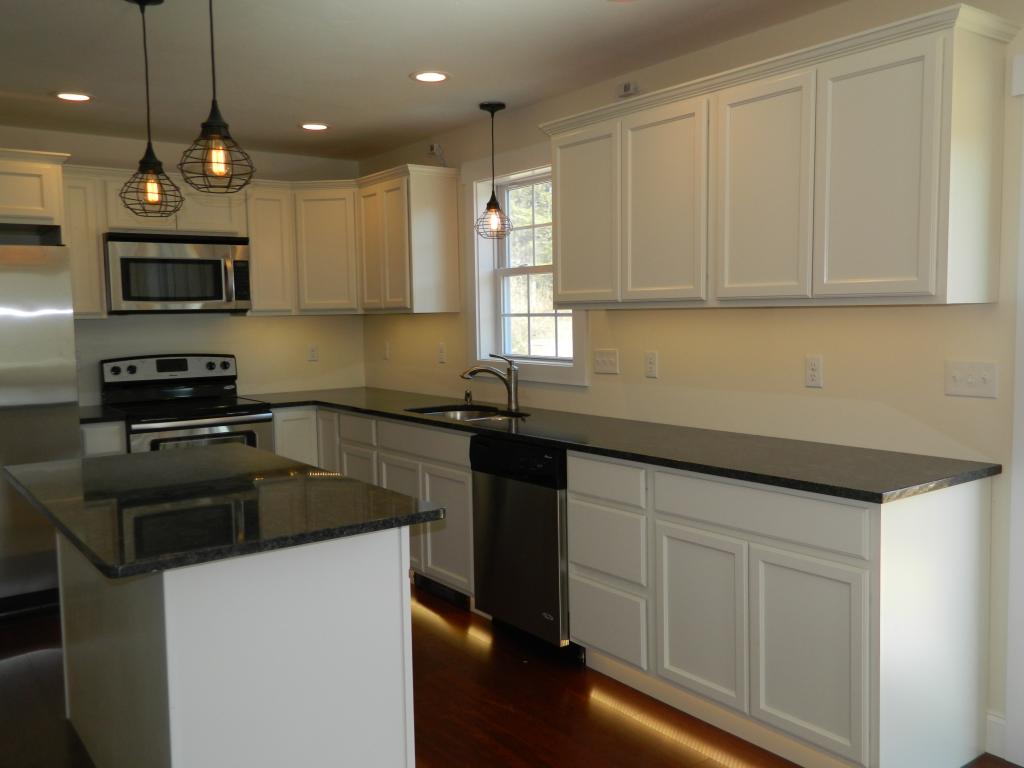 186 Reservoir Road Northfield, NH 03276 - Photo 9 of 36