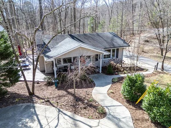 $389,500 | 15 Lonesome Pine Road, Murphy, NC 28906