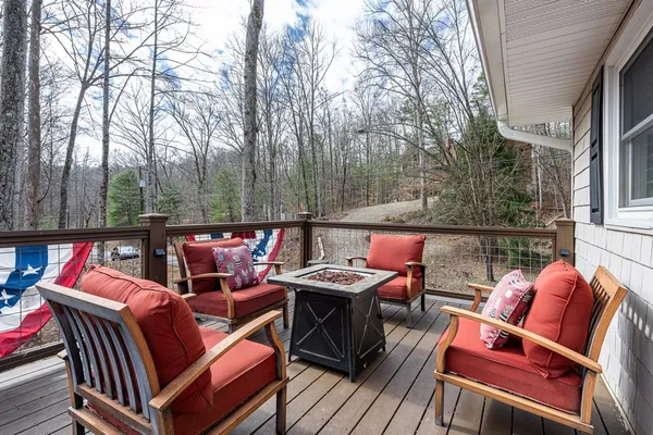 $389,500 | 15 Lonesome Pine Road, Murphy, NC 28906