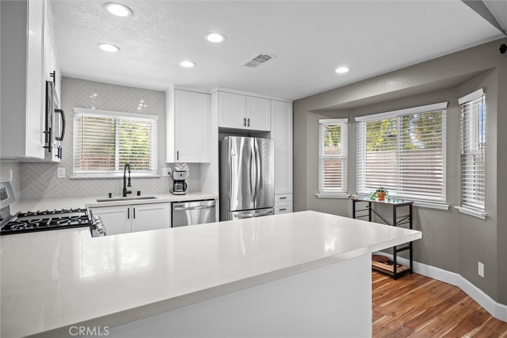 19288 White Dove Lane Riverside, CA 92508 - Photo 16 of 60