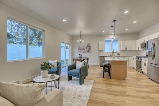 $414,900 | 17814 East 3rd Lane, Spokane Valley, WA 99016